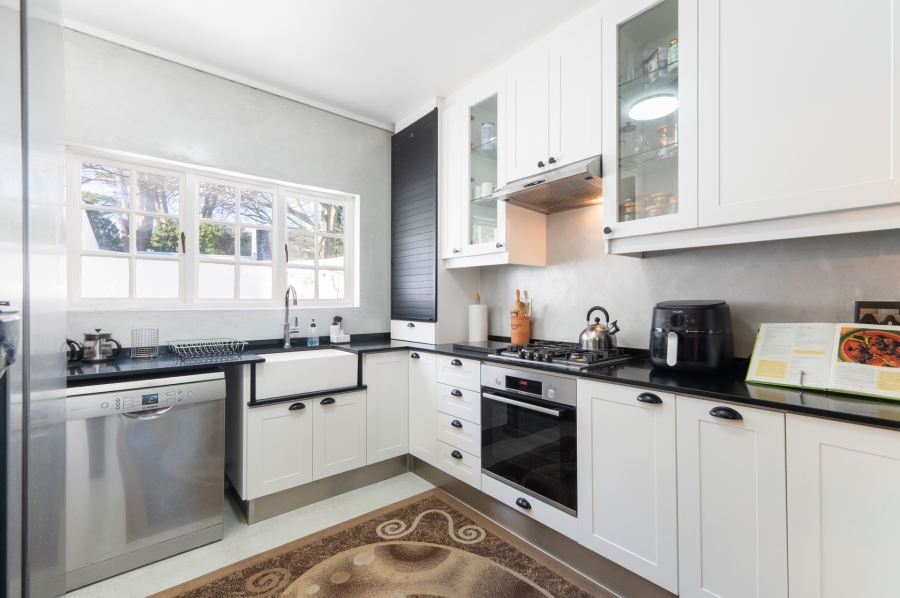 3 Bedroom Property for Sale in Zevenwacht Farm Village Western Cape
